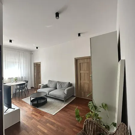 Masoneria Nocleg ze śniadaniem